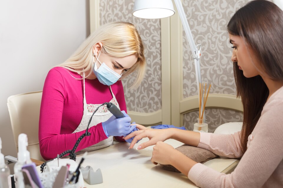 Kadıköy Manikürcü